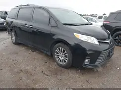5TDYZ3DC2KS977512 2019 TOYOTA SIENNA
