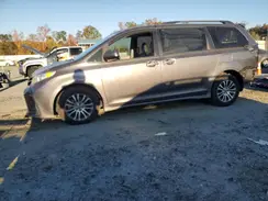5TDYZ3DC2KS980913 2019 TOYOTA SIENNA