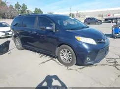 5TDYZ3DC2KS992978 2019 TOYOTA SIENNA