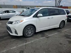 5TDYZ3DC2KS993077 2019 TOYOTA SIENNA
