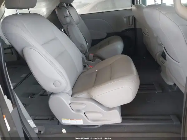 5TDYZ3DC2LS033887 2020 TOYOTA SIENNA - Image 8