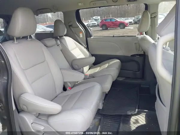 5TDYZ3DC2LS048521 2020 TOYOTA SIENNA - Image 8