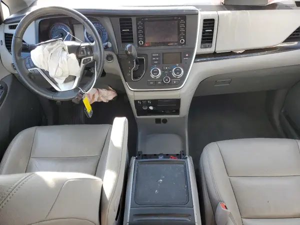 5TDYZ3DC2LS053573 2020 TOYOTA SIENNA - Image 8