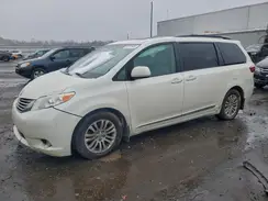 5TDYZ3DC3HS767414 2017 TOYOTA SIENNA