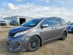 5TDYZ3DC3HS768773 2017 TOYOTA SIENNA