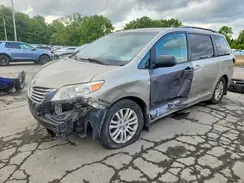 5TDYZ3DC3HS775321 2017 TOYOTA SIENNA