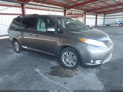 5TDYZ3DC3HS779854 2017 TOYOTA SIENNA