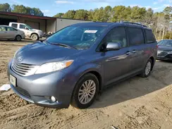 5TDYZ3DC3HS788425 2017 TOYOTA SIENNA