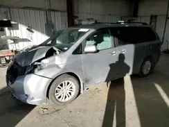 5TDYZ3DC3HS802906 2017 TOYOTA SIENNA