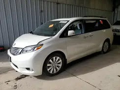 5TDYZ3DC3HS806227 2017 TOYOTA SIENNA