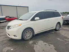 5TDYZ3DC3HS833783 2017 TOYOTA SIENNA