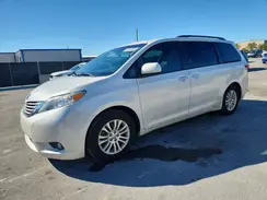 5TDYZ3DC3HS837865 2017 TOYOTA SIENNA