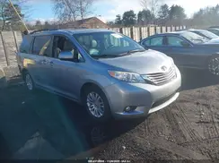 5TDYZ3DC3HS861664 2017 TOYOTA SIENNA