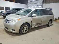 5TDYZ3DC3HS863978 2017 TOYOTA SIENNA