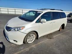 5TDYZ3DC3HS873247 2017 TOYOTA SIENNA