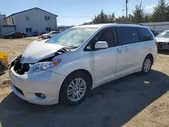 5TDYZ3DC3HS894521 2017 TOYOTA SIENNA