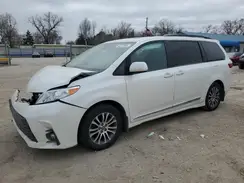 5TDYZ3DC3JS901974 2018 TOYOTA SIENNA
