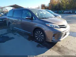 5TDYZ3DC3JS906589 2018 TOYOTA SIENNA