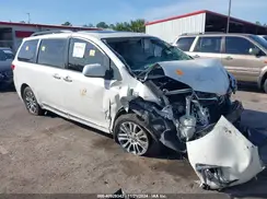 5TDYZ3DC3JS913624 2018 TOYOTA SIENNA
