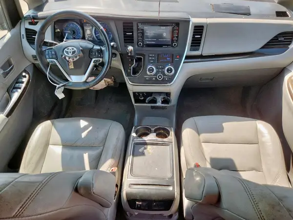 5TDYZ3DC3JS920329 2018 TOYOTA SIENNA - Image 8
