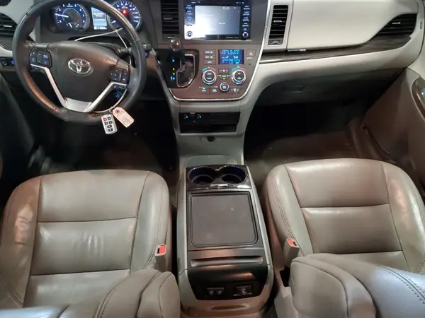 5TDYZ3DC3JS926938 2018 TOYOTA SIENNA - Image 8