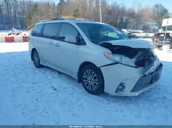 5TDYZ3DC3JS941908 2018 TOYOTA SIENNA