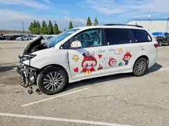 5TDYZ3DC3JS948230 2018 TOYOTA SIENNA