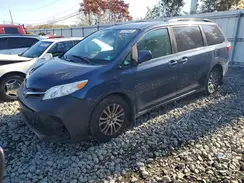 5TDYZ3DC3JS955551 2018 TOYOTA SIENNA