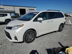 5TDYZ3DC3JS959776 2018 TOYOTA SIENNA