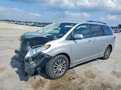 5TDYZ3DC3KS002744 2019 TOYOTA SIENNA