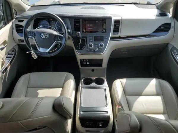 5TDYZ3DC3KS014697 2019 TOYOTA SIENNA - Image 8