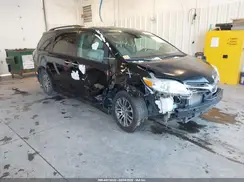 5TDYZ3DC3KS015767 2019 TOYOTA SIENNA