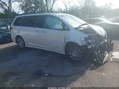 5TDYZ3DC3KS018197 2019 TOYOTA SIENNA