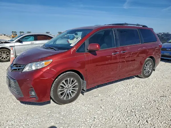 5TDYZ3DC3KS975719 2019 TOYOTA SIENNA - Image 1