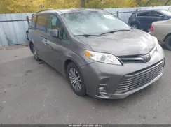 5TDYZ3DC3KS977423 2019 TOYOTA SIENNA