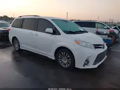 5TDYZ3DC3KS981178 2019 TOYOTA SIENNA