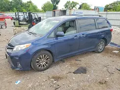 5TDYZ3DC3KS992195 2019 TOYOTA SIENNA