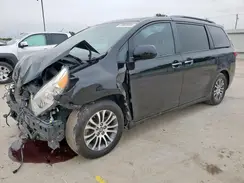 5TDYZ3DC3KS995226 2019 TOYOTA SIENNA