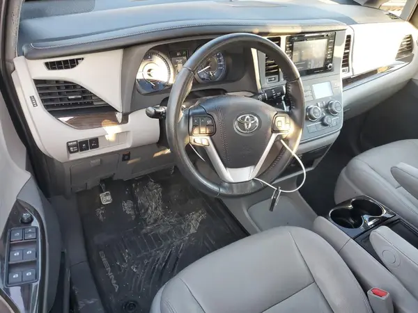 5TDYZ3DC3LS040668 2020 TOYOTA SIENNA - Image 8