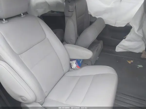 5TDYZ3DC3LS042890 2020 TOYOTA SIENNA - Image 8