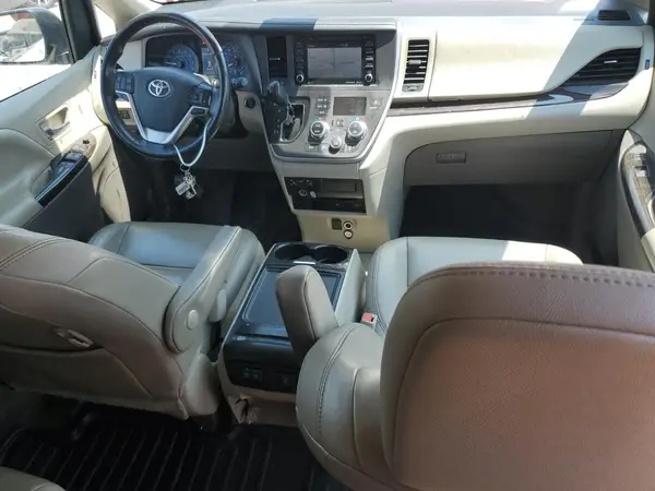 5TDYZ3DC3LS059673 2020 TOYOTA SIENNA - Image 8