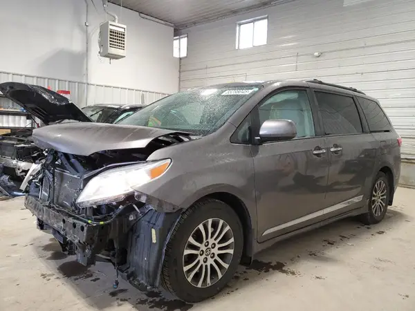 5TDYZ3DC3LS079258 2020 TOYOTA SIENNA - Image 1