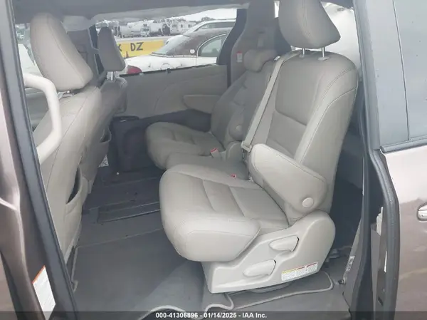 5TDYZ3DC3LS082788 2020 TOYOTA SIENNA - Image 8