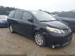 5TDYZ3DC4HS784545 2017 TOYOTA SIENNA