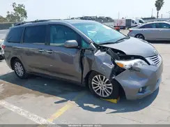 5TDYZ3DC4HS803563 2017 TOYOTA SIENNA