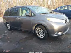 5TDYZ3DC4HS814692 2017 TOYOTA SIENNA