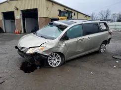 5TDYZ3DC4HS821030 2017 TOYOTA SIENNA