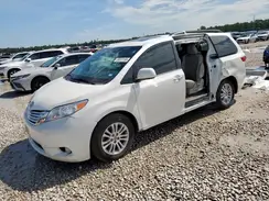 5TDYZ3DC4HS825837 2017 TOYOTA SIENNA