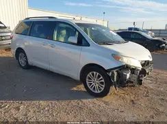 5TDYZ3DC4HS861754 2017 TOYOTA SIENNA