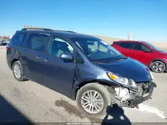 5TDYZ3DC4HS868459 2017 TOYOTA SIENNA